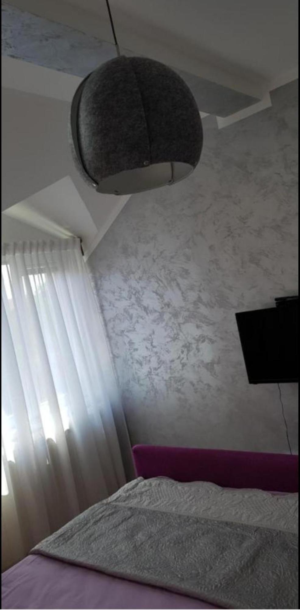 Lux Apartments With Pool Dex Zemun Polje Esterno foto